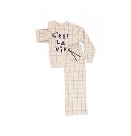 Φόρμα"C'EST LA VIE"